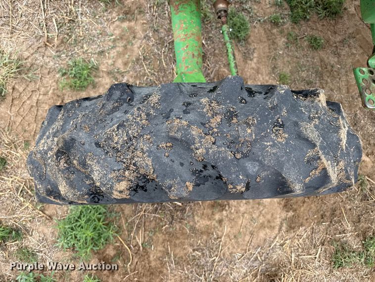image for item FB6509 John Deere 2350 MFWD tractor