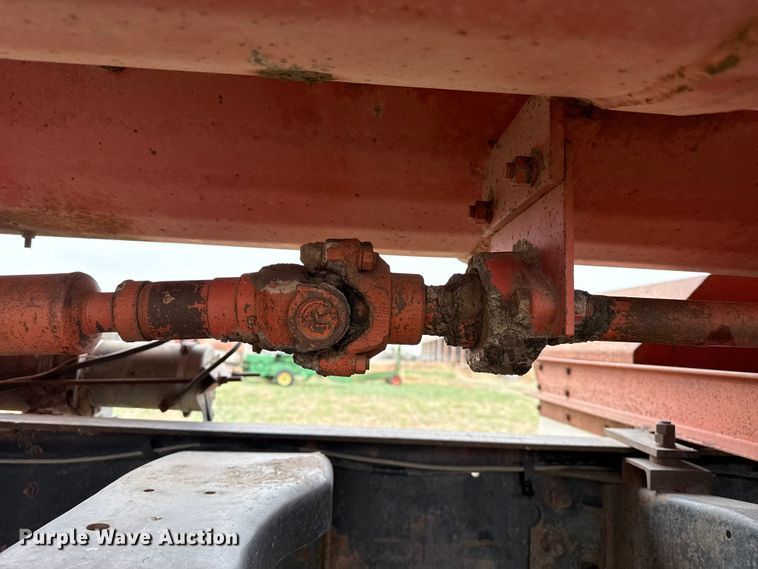 image for item FB6510 1980 Ford feed mixer truck