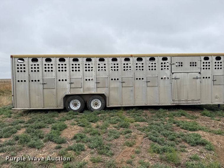 image for item FB6512 1991 Merritt K40X96 livestock trailer