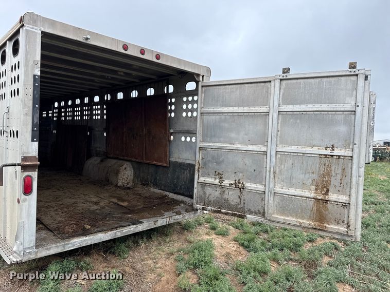 image for item FB6512 1991 Merritt K40X96 livestock trailer