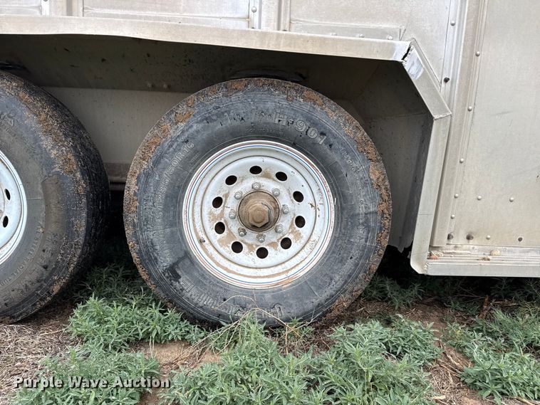 image for item FB6512 1991 Merritt K40X96 livestock trailer