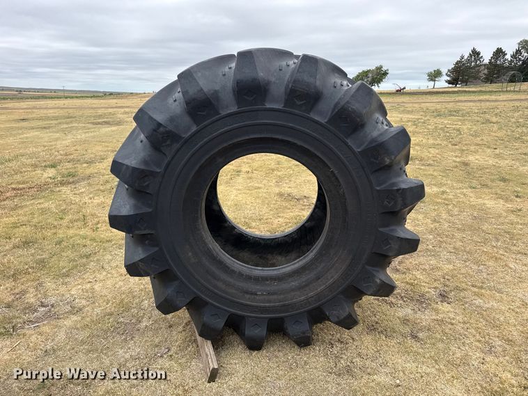 image for item FB6522 (4) tires