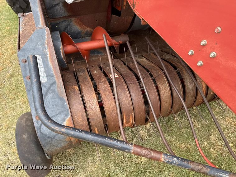 image for item FB6526 1995 Case IH 8580 large square baler