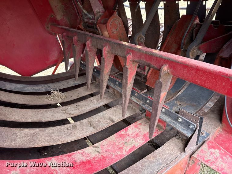 image for item FB6526 1995 Case IH 8580 large square baler