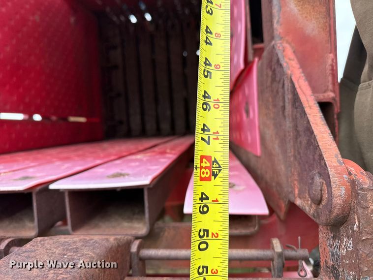 image for item FB6526 1995 Case IH 8580 large square baler