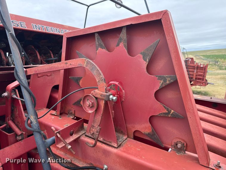 image for item FB6526 1995 Case IH 8580 large square baler