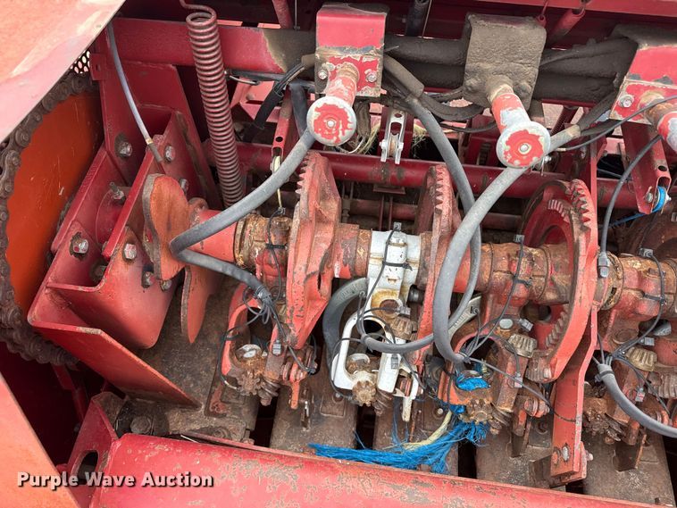 image for item FB6526 1995 Case IH 8580 large square baler