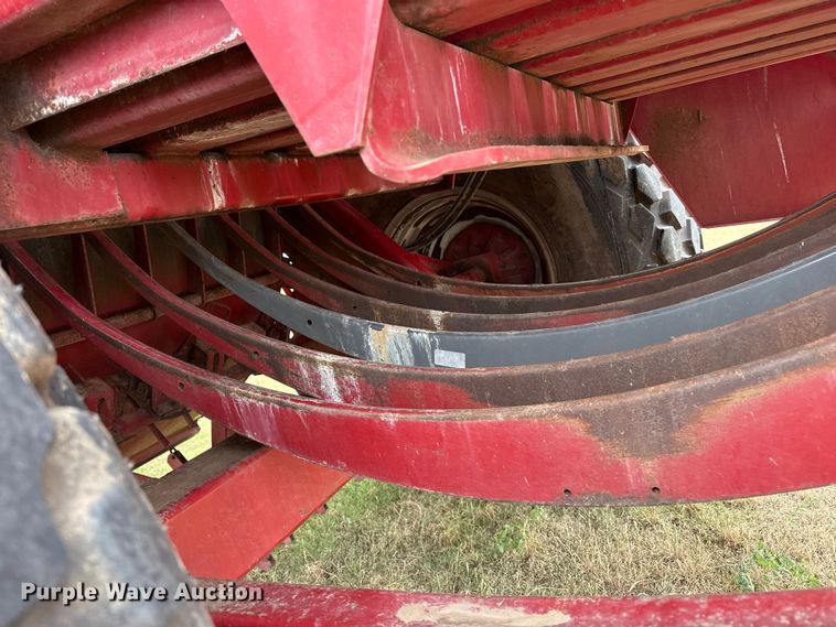 image for item FB6526 1995 Case IH 8580 large square baler