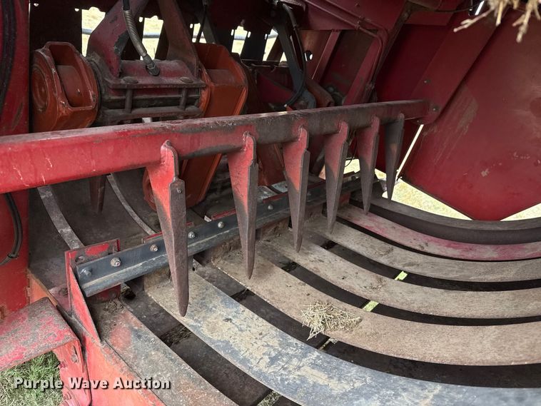 image for item FB6526 1995 Case IH 8580 large square baler