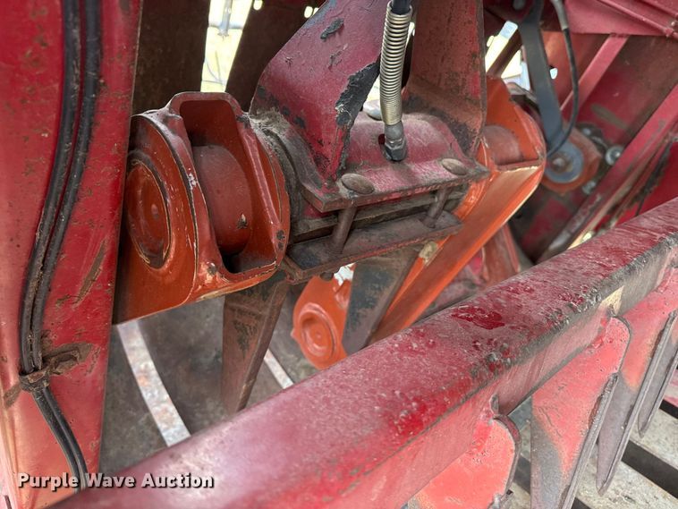 image for item FB6526 1995 Case IH 8580 large square baler