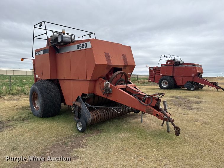 image for item FB6527 1999 Case IH 8590 large square baler