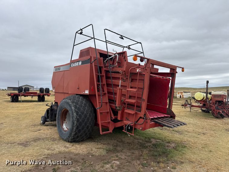 image for item FB6527 1999 Case IH 8590 large square baler