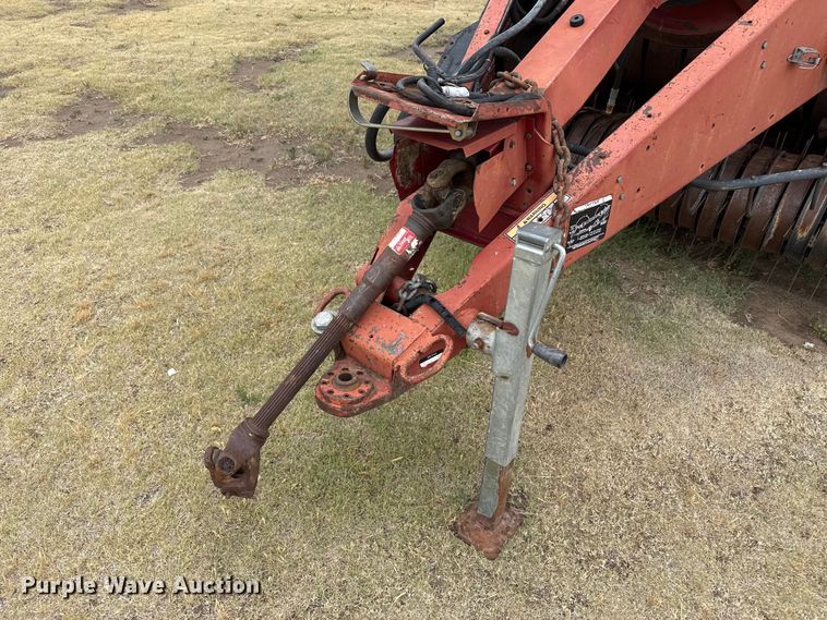 image for item FB6527 1999 Case IH 8590 large square baler