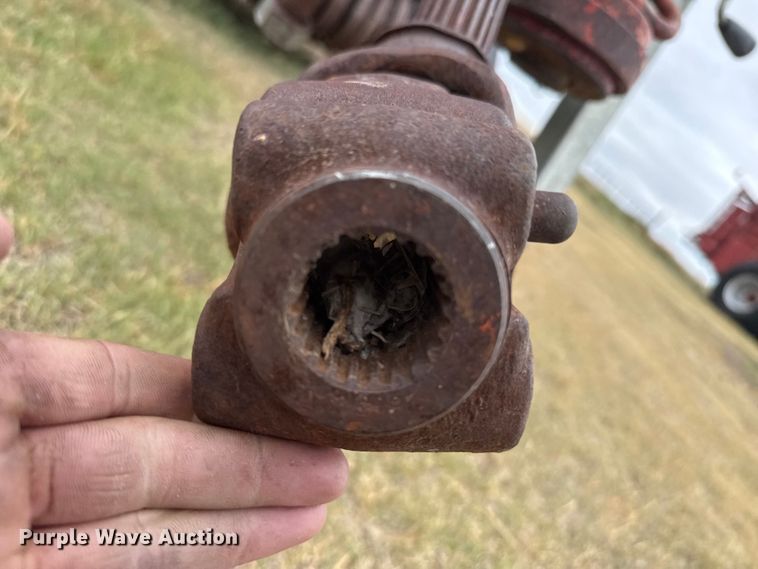 image for item FB6527 1999 Case IH 8590 large square baler