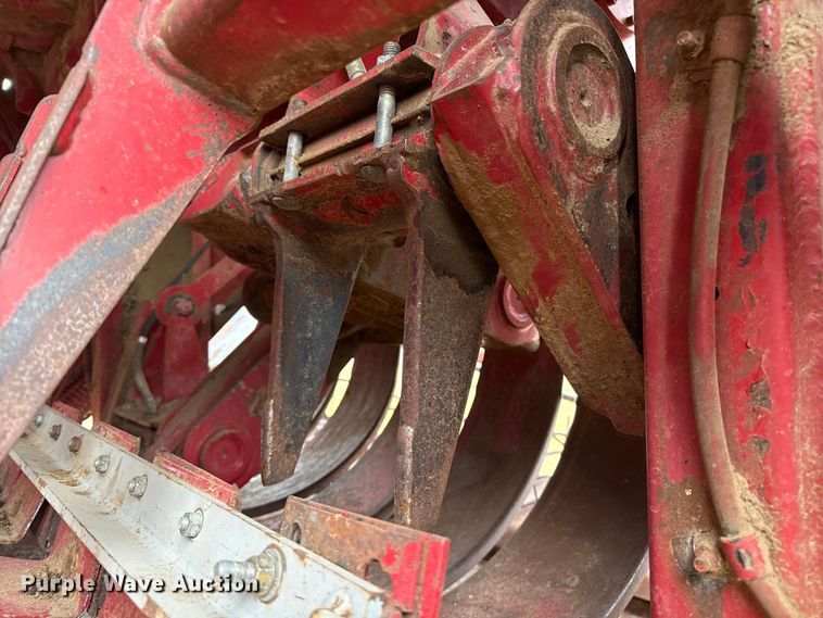image for item FB6527 1999 Case IH 8590 large square baler