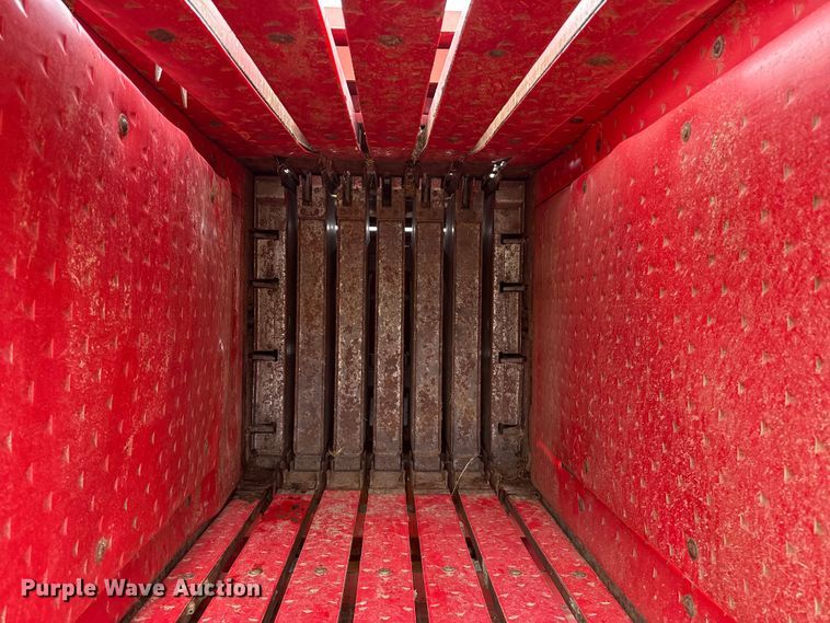 image for item FB6527 1999 Case IH 8590 large square baler