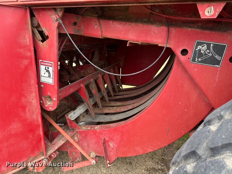 image for item FB6527 1999 Case IH 8590 large square baler