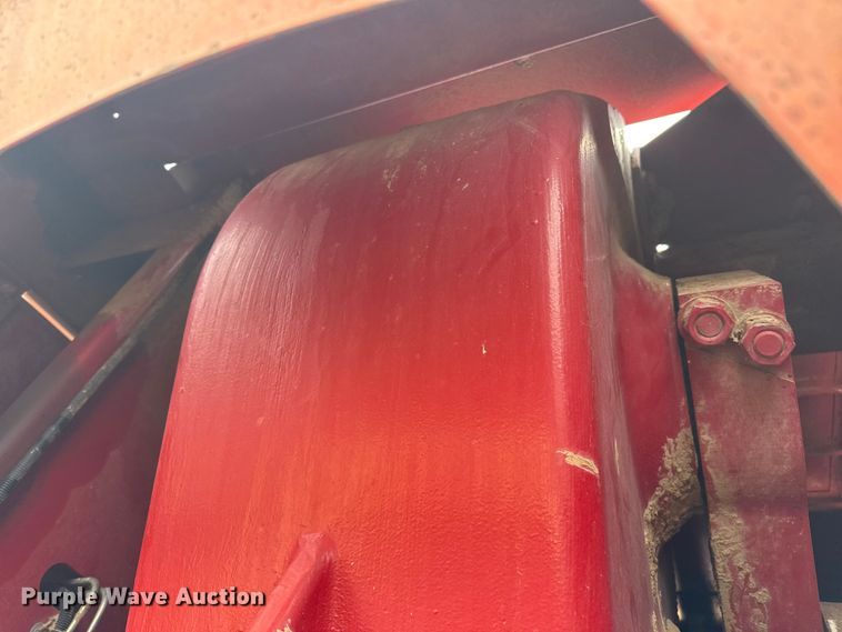 image for item FB6527 1999 Case IH 8590 large square baler
