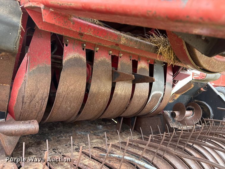 image for item FB6527 1999 Case IH 8590 large square baler