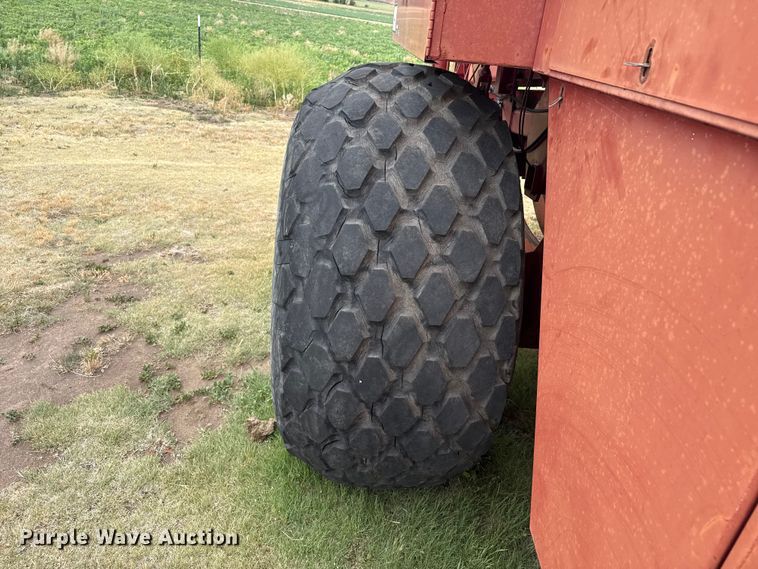image for item FB6527 1999 Case IH 8590 large square baler