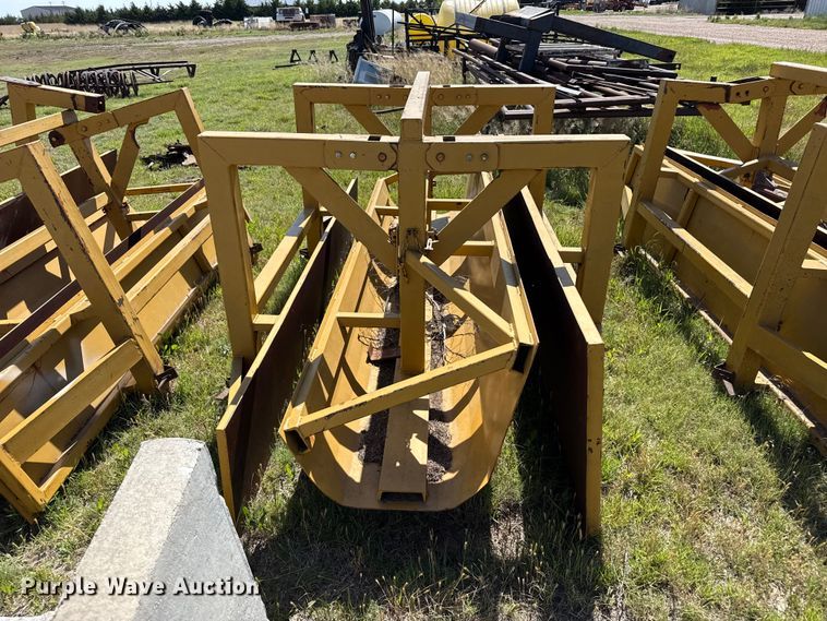 image for item FB6682 (3) concrete feed bunk forms