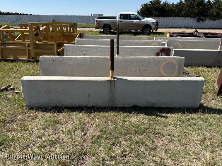 image for item FB6683 (4) concrete feed bunks