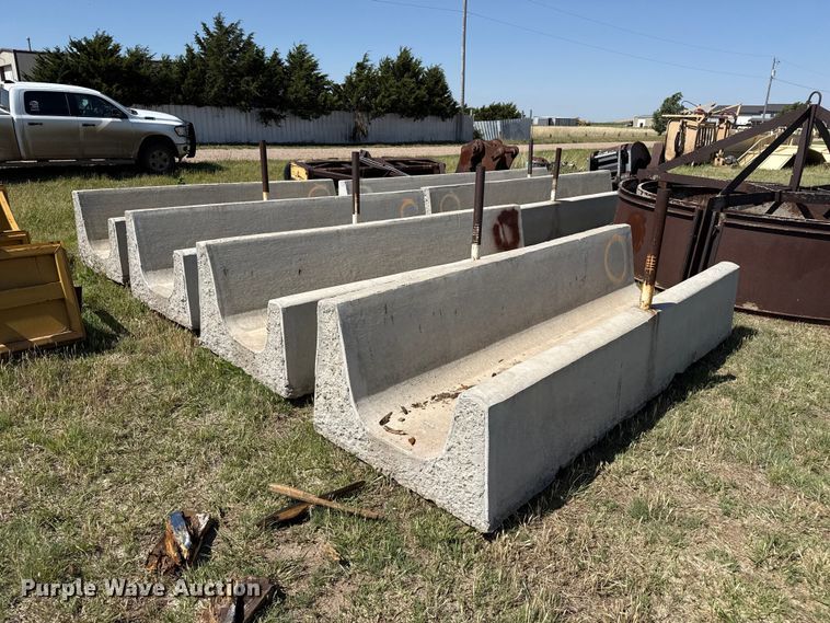 image for item FB6683 (4) concrete feed bunks