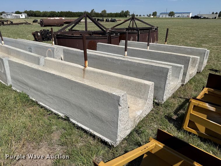 image for item FB6683 (4) concrete feed bunks