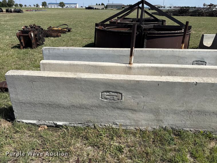 image for item FB6684 (2) concrete feed bunks