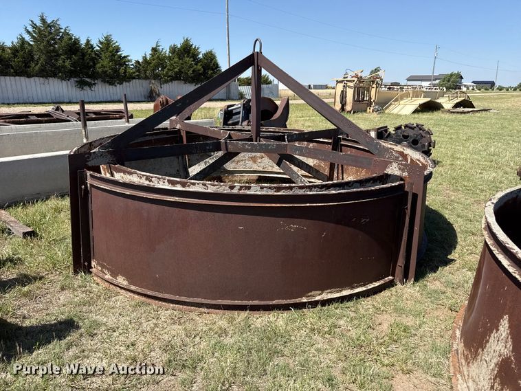 image for item FB6685 Concrete water tank form