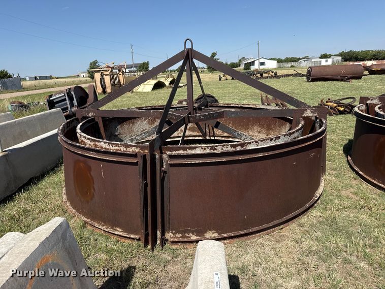 image for item FB6685 Concrete water tank form