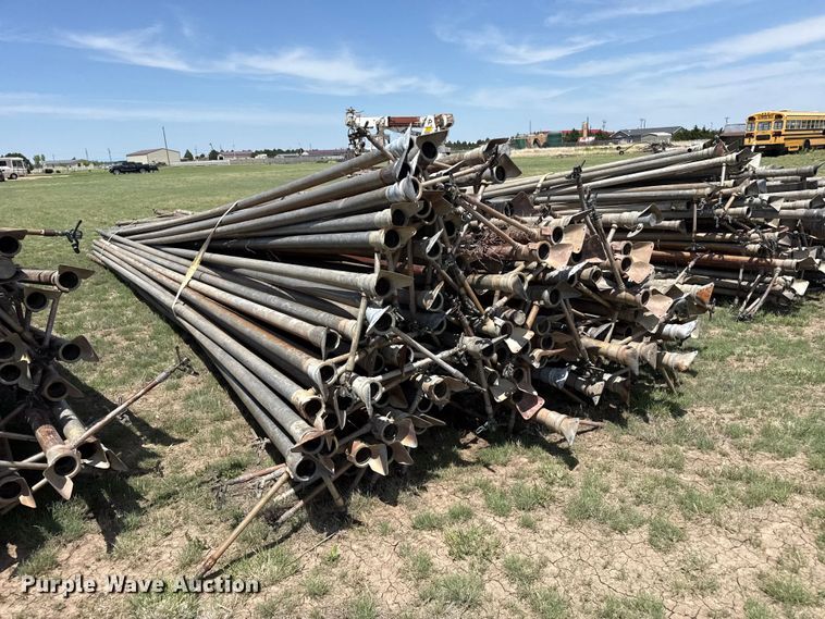 image for item FB6699 Approximately 600 joints of 3