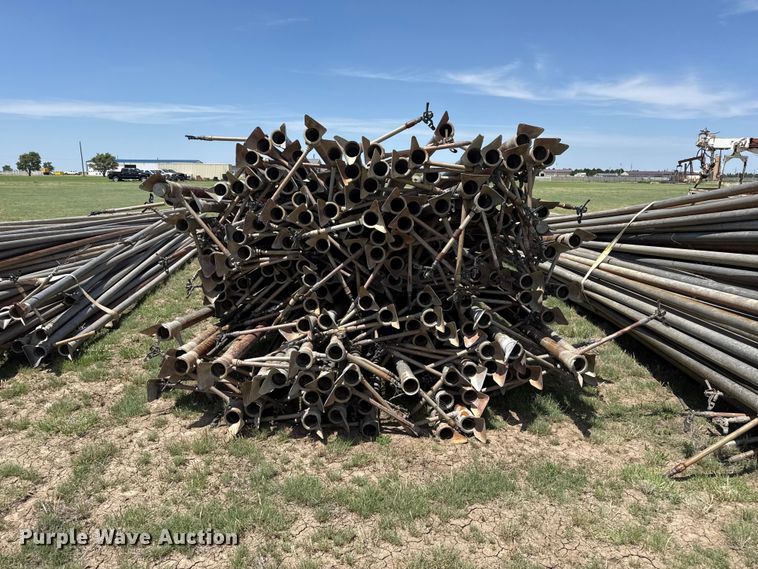 image for item FB6699 Approximately 600 joints of 3