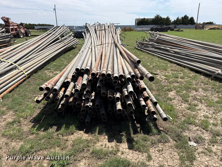 image for item FB6699 Approximately 600 joints of 3