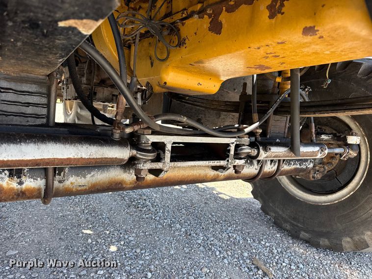 image for item FB6705 Miller Silverwheels 3304 sprayer