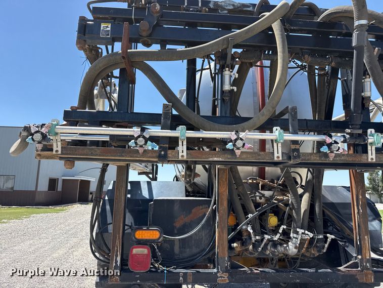 image for item FB6705 Miller Silverwheels 3304 sprayer