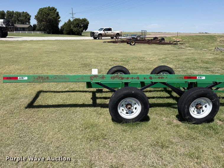 image for item FB6710 Ag-Star Manufacturing header trailer
