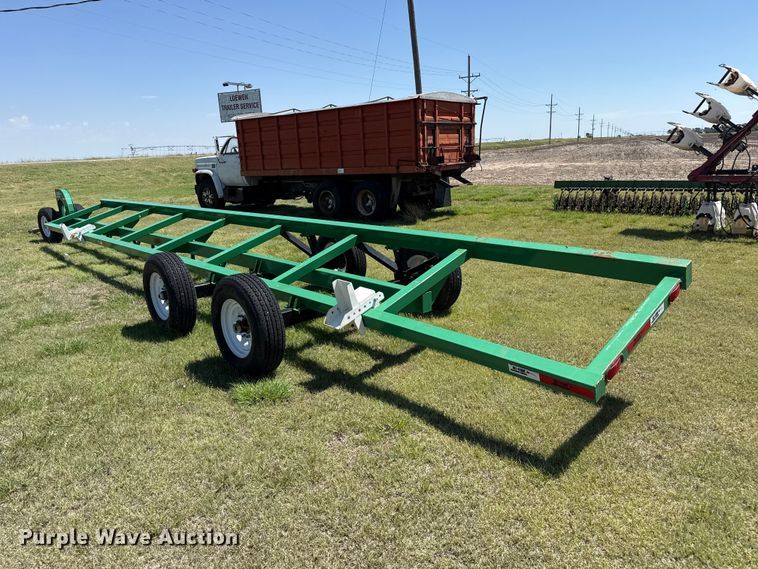 image for item FB6710 Ag-Star Manufacturing header trailer