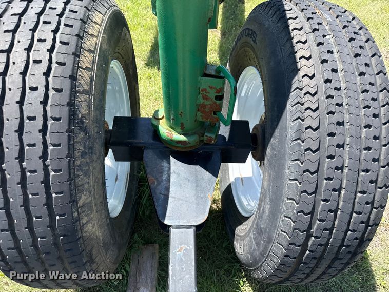 image for item FB6710 Ag-Star Manufacturing header trailer