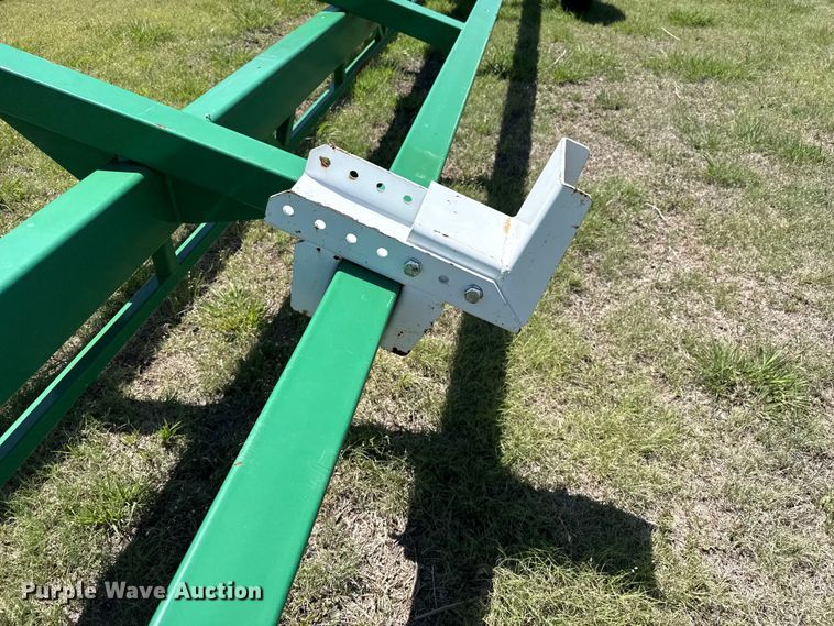 image for item FB6710 Ag-Star Manufacturing header trailer