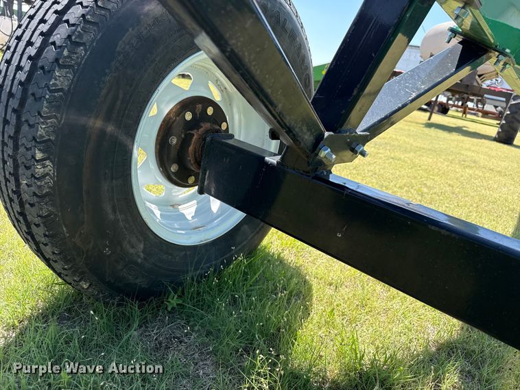 image for item FB6710 Ag-Star Manufacturing header trailer