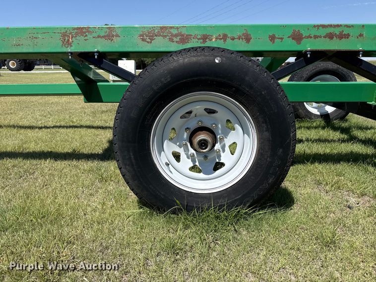 image for item FB6710 Ag-Star Manufacturing header trailer