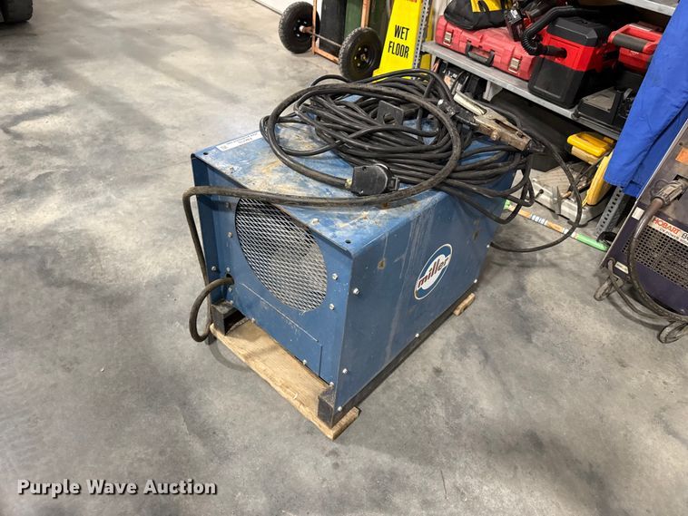 image for item FB6715 Miller Two Fifty Twin welder