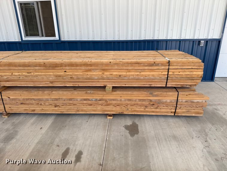 image for item FB6717 (200) 2 x 4's