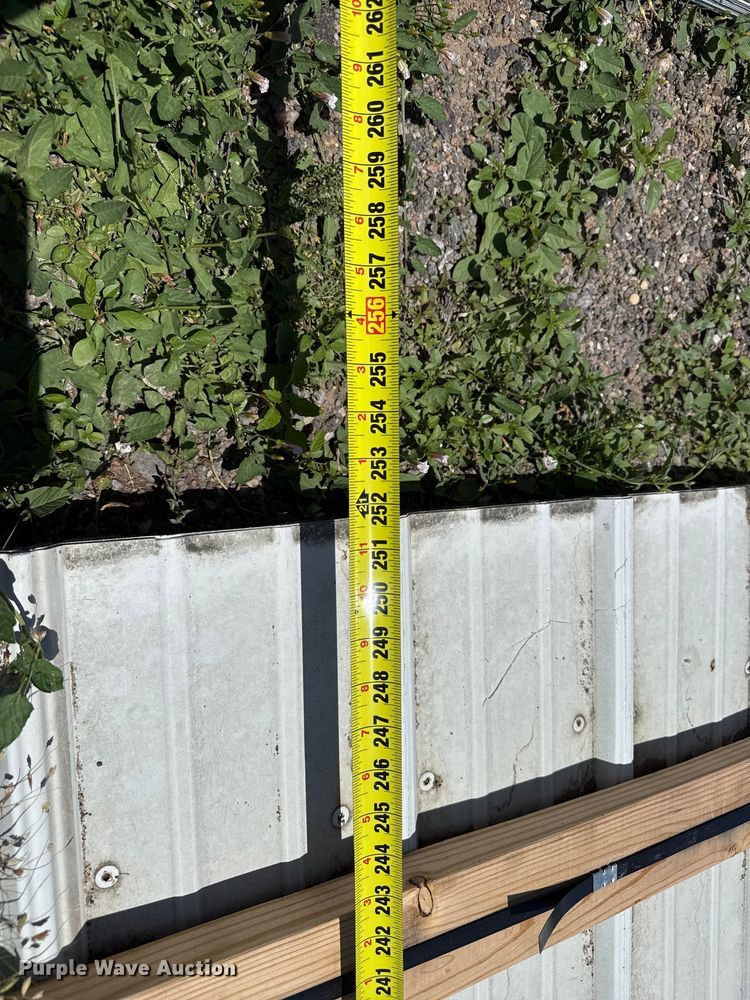 image for item FB6720 (44) sheets of metal siding/roofing