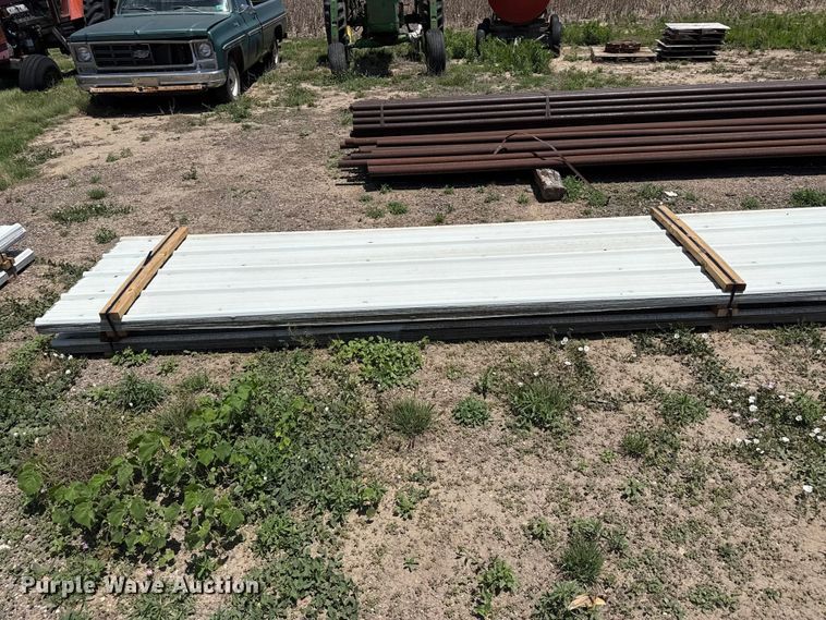 image for item FB6721 (100) sheets of metal siding/roofing