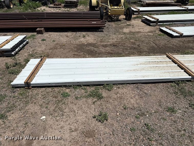 image for item FB6722 (43) sheets of metal siding/roofing