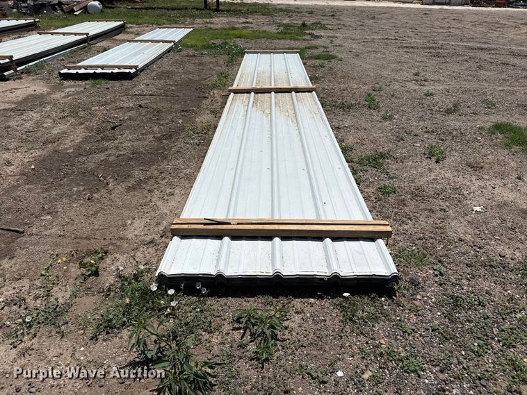 image for item FB6722 (43) sheets of metal siding/roofing
