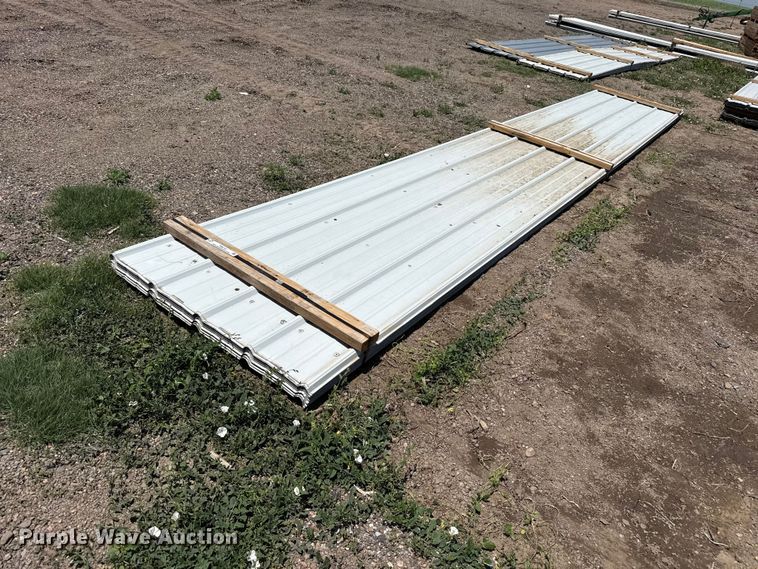 image for item FB6722 (43) sheets of metal siding/roofing