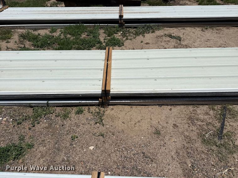 image for item FB6724 (98) sheets of metal siding/roofing